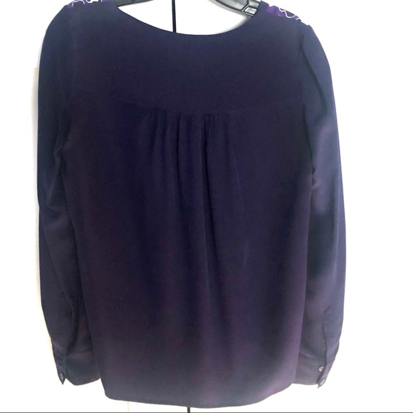 Diane Von Furstenberg animal print blouse Sz 0 - Picture 3 of 5